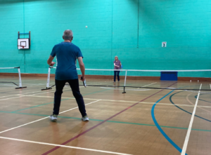 people play pickleball